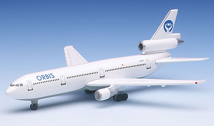 HW DC-10-10 Orbis (with Stand)